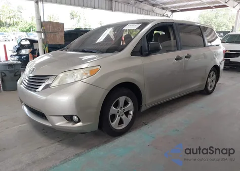 2015 Toyota Sienna L 7 Passenger from USA, damaged, VIN 5TDZK3DCXFS572089